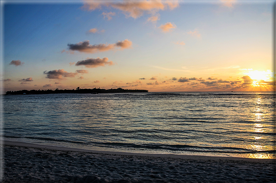 foto Alba e tramonto alle isole Maldive